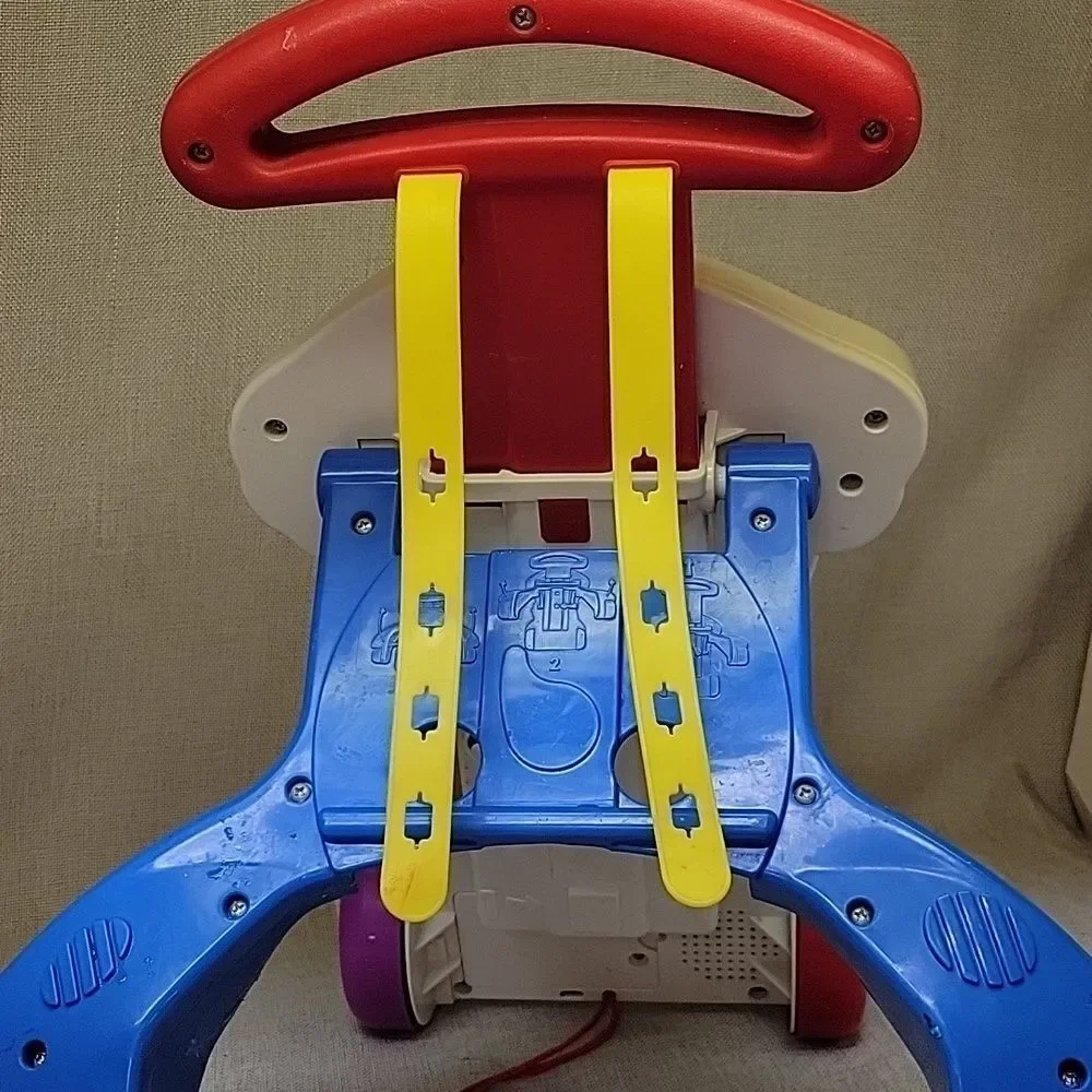 Fisher Price 1999 Bingo Dog‎ Activity  sit to stand  Walker Crib Toy Plays Bingo